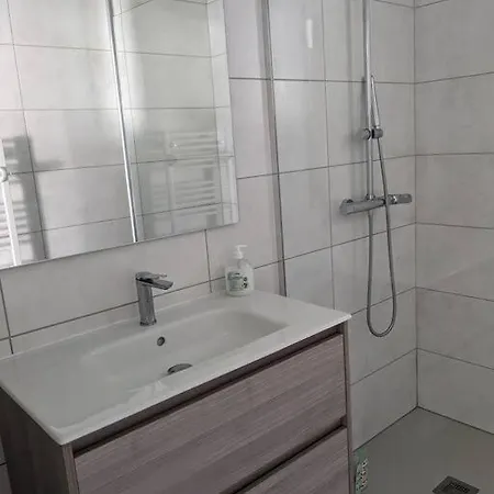 公寓 Petite Bulle 纳博讷